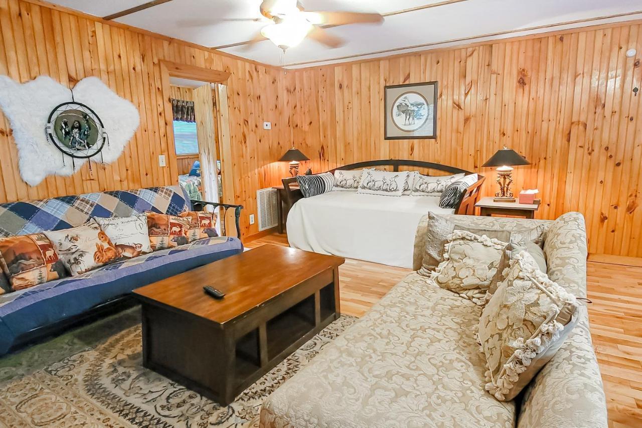 Mountain Brook Villa Gatlinburg Exterior photo